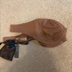 Skims Mesh Strapless Bra 32DD